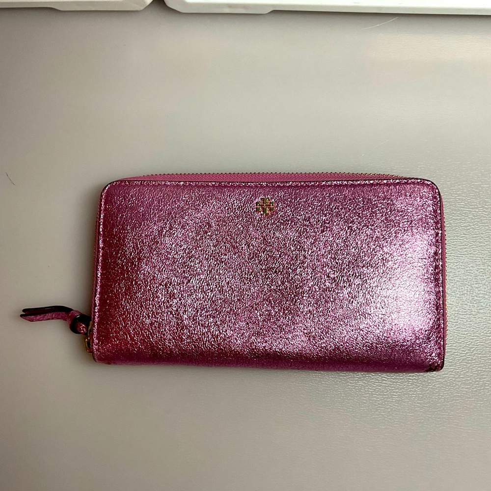 Tory Burch Crinkle Metallic